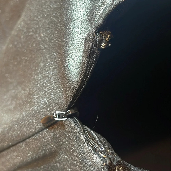 L'Academie The Dore Silver Front Tie Long Sleeve Mini Dress size small - Picture 12 of 16